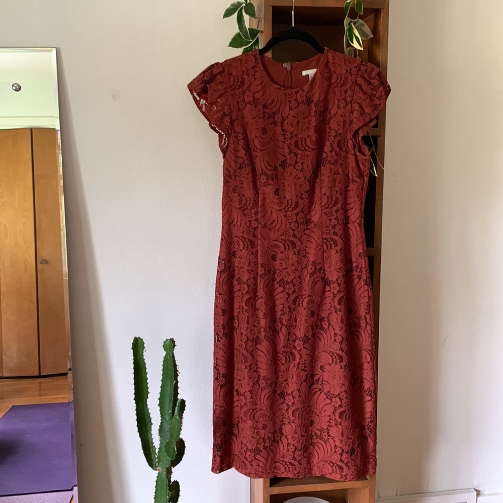 H&M dress Rust colored lace | size 6